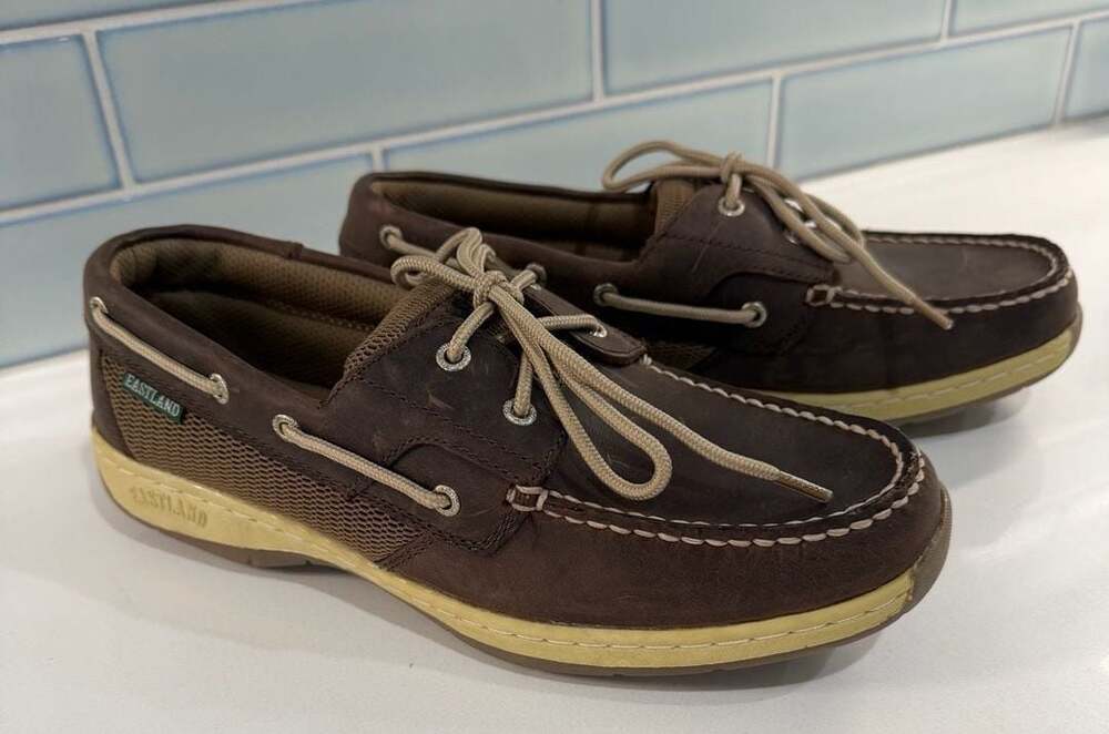 Eastland Women's Solstice Boat Shoe in Bomber Brown